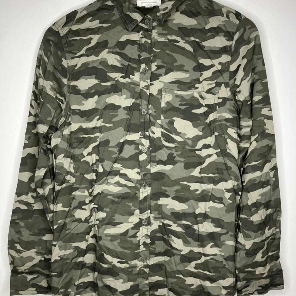 Beach Lunch Lounge Camo Camouflage Longsleeve Blouse Green Women's Medium